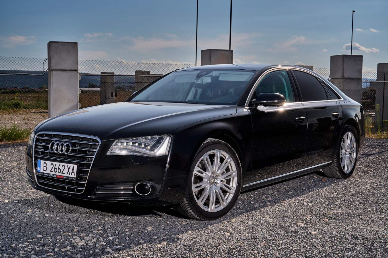 AUDI A8 3.0TDI 3X-TV W12 пакет 