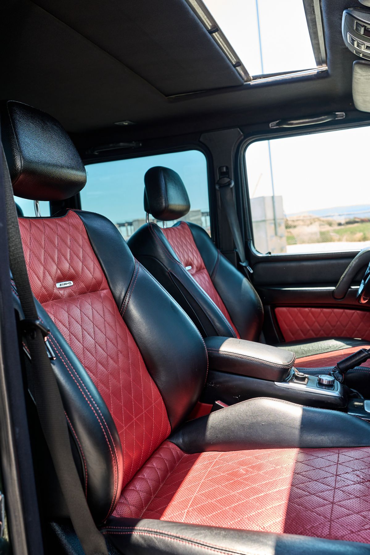 Mercedes-Benz G500