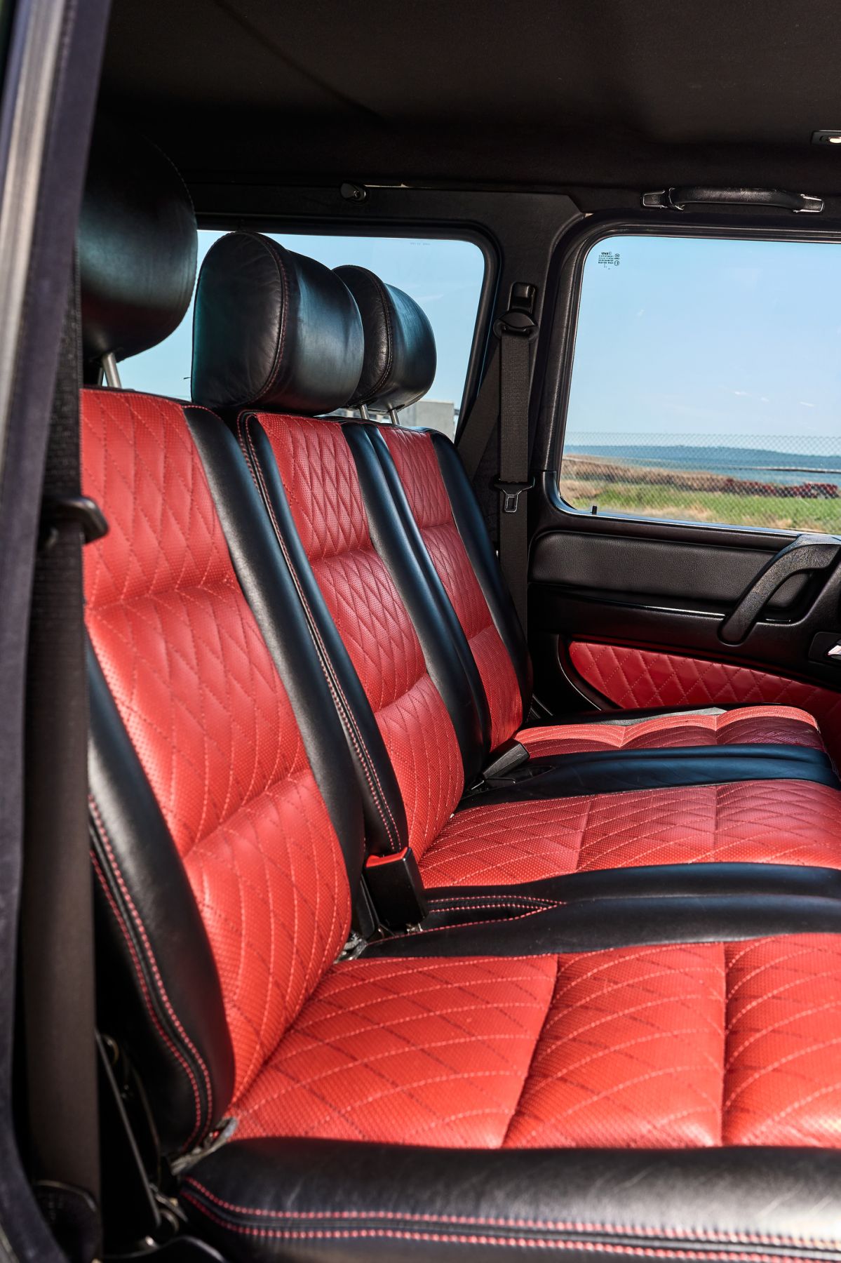 Mercedes-Benz G500