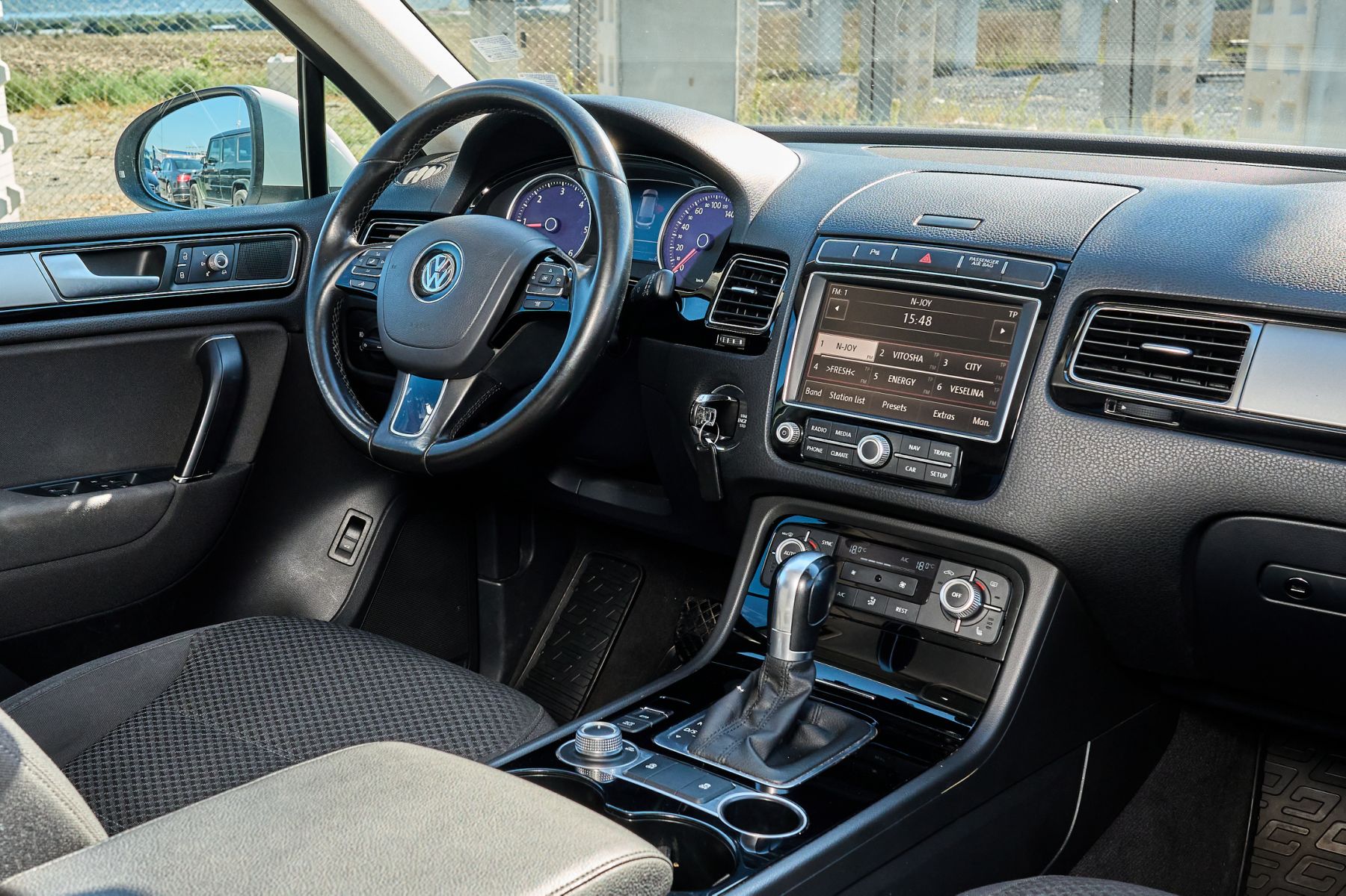 VW TOUREG 3.0D R-LINE 