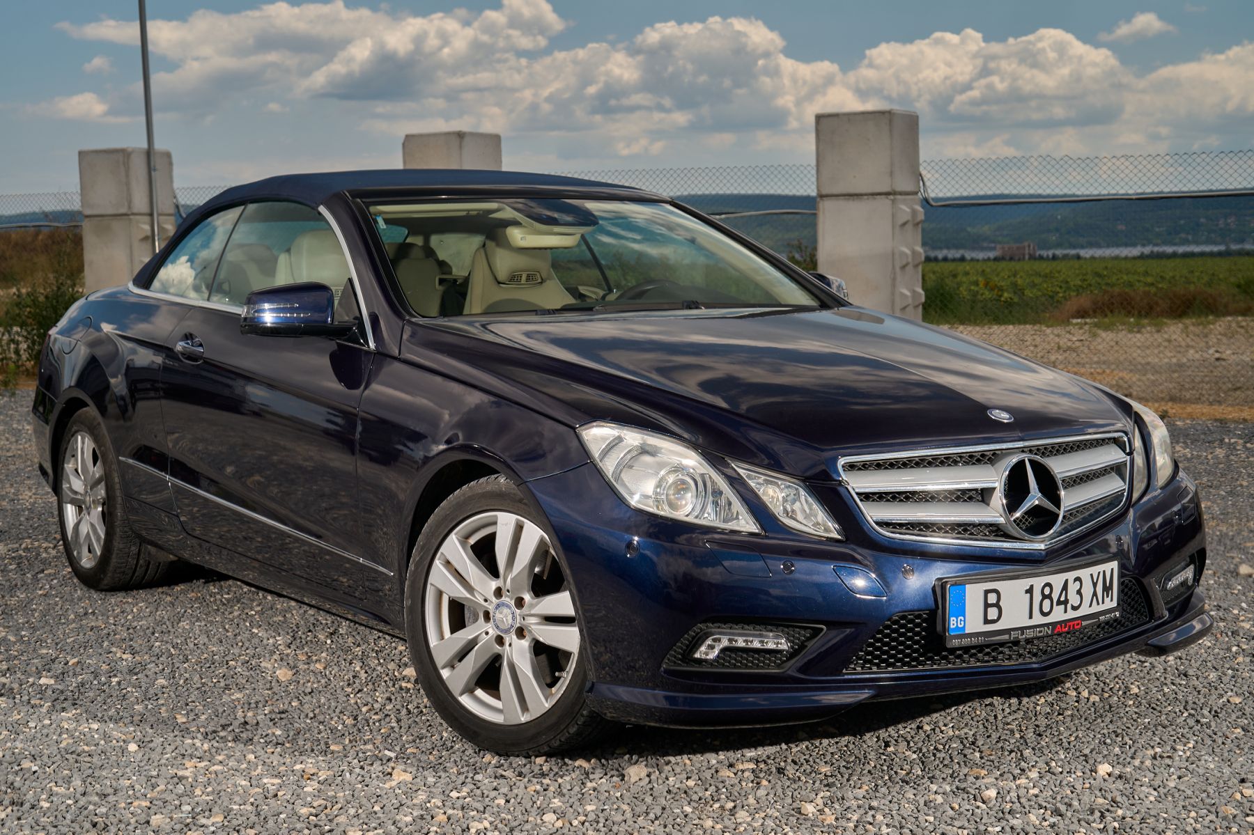 Mercedes-Benz E350 