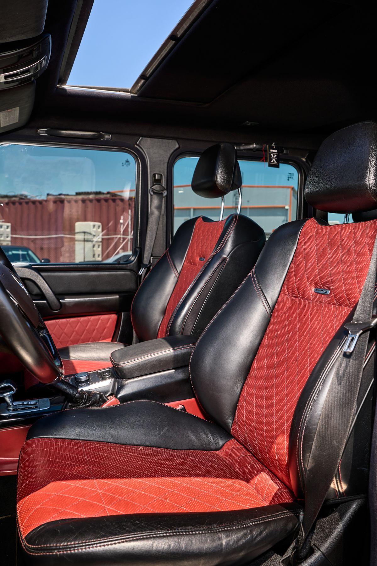 Mercedes-Benz G500