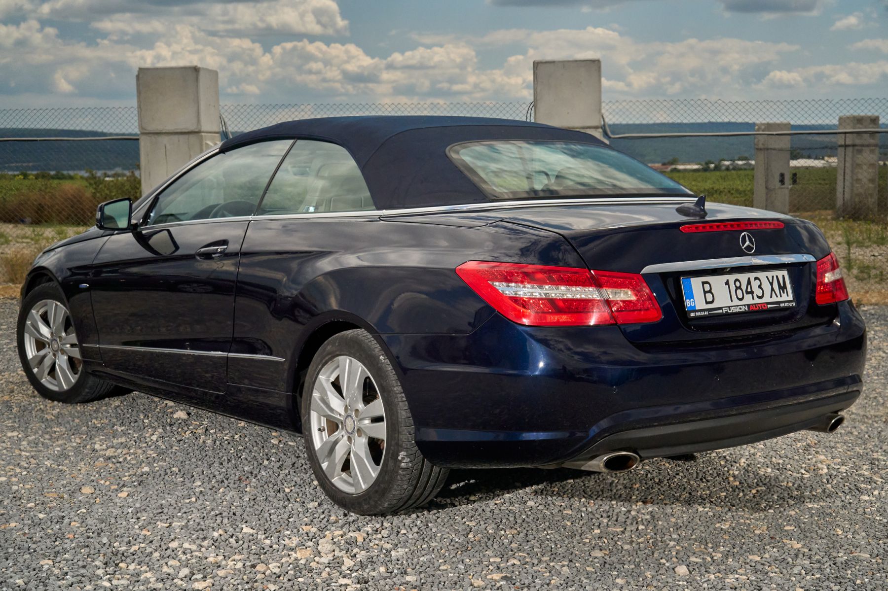 Mercedes-Benz E350 