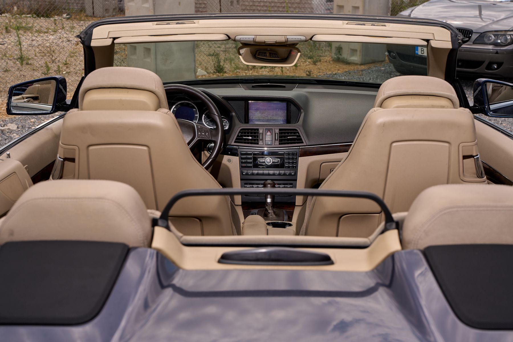 Mercedes-Benz E350 